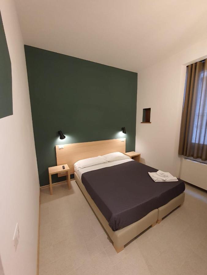 Guest House Viaroma San Severino Marche Exteriör bild