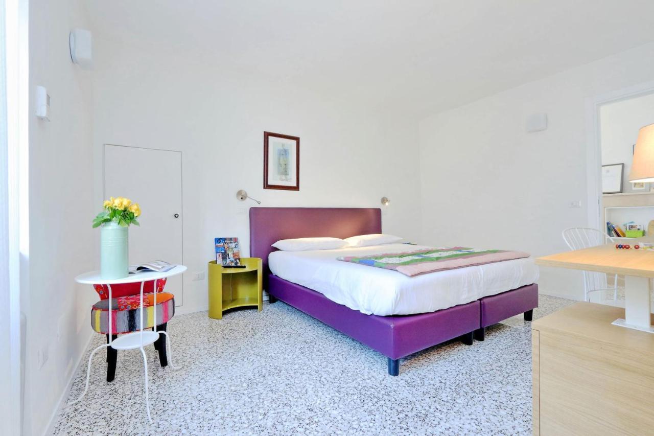 Guest House Viaroma San Severino Marche Exteriör bild