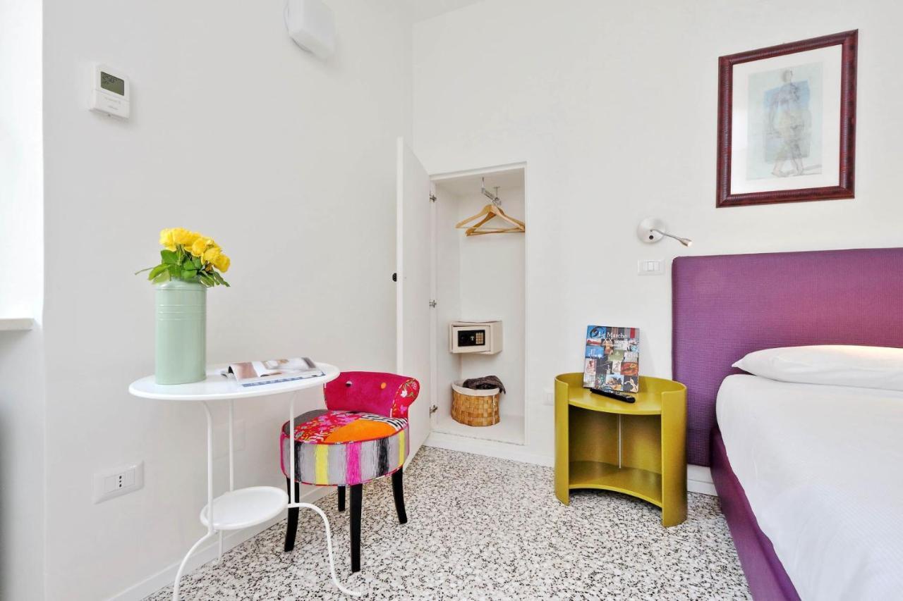 Guest House Viaroma San Severino Marche Exteriör bild